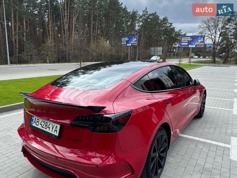 Седан Tesla Model 3 2018 в Гостомеле