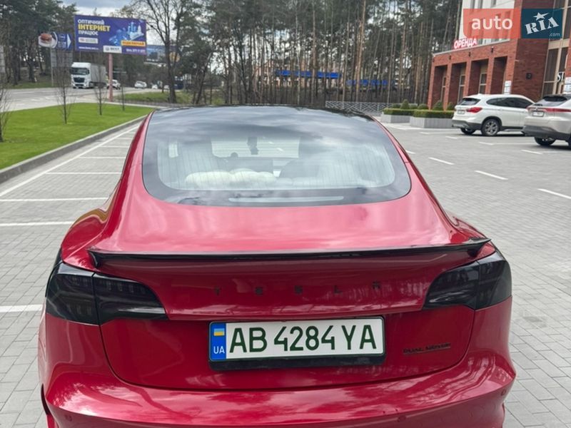 Седан Tesla Model 3 2018 в Гостомеле