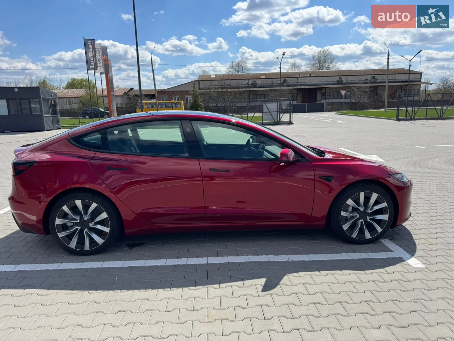 2024 Tesla Model 3 - мініатюра 30