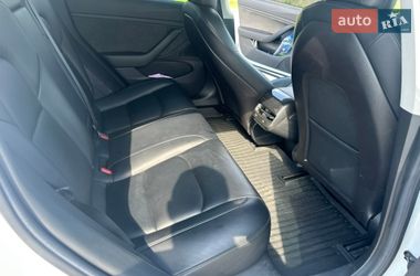 Седан Tesla Model 3 2019 в Вінниці
