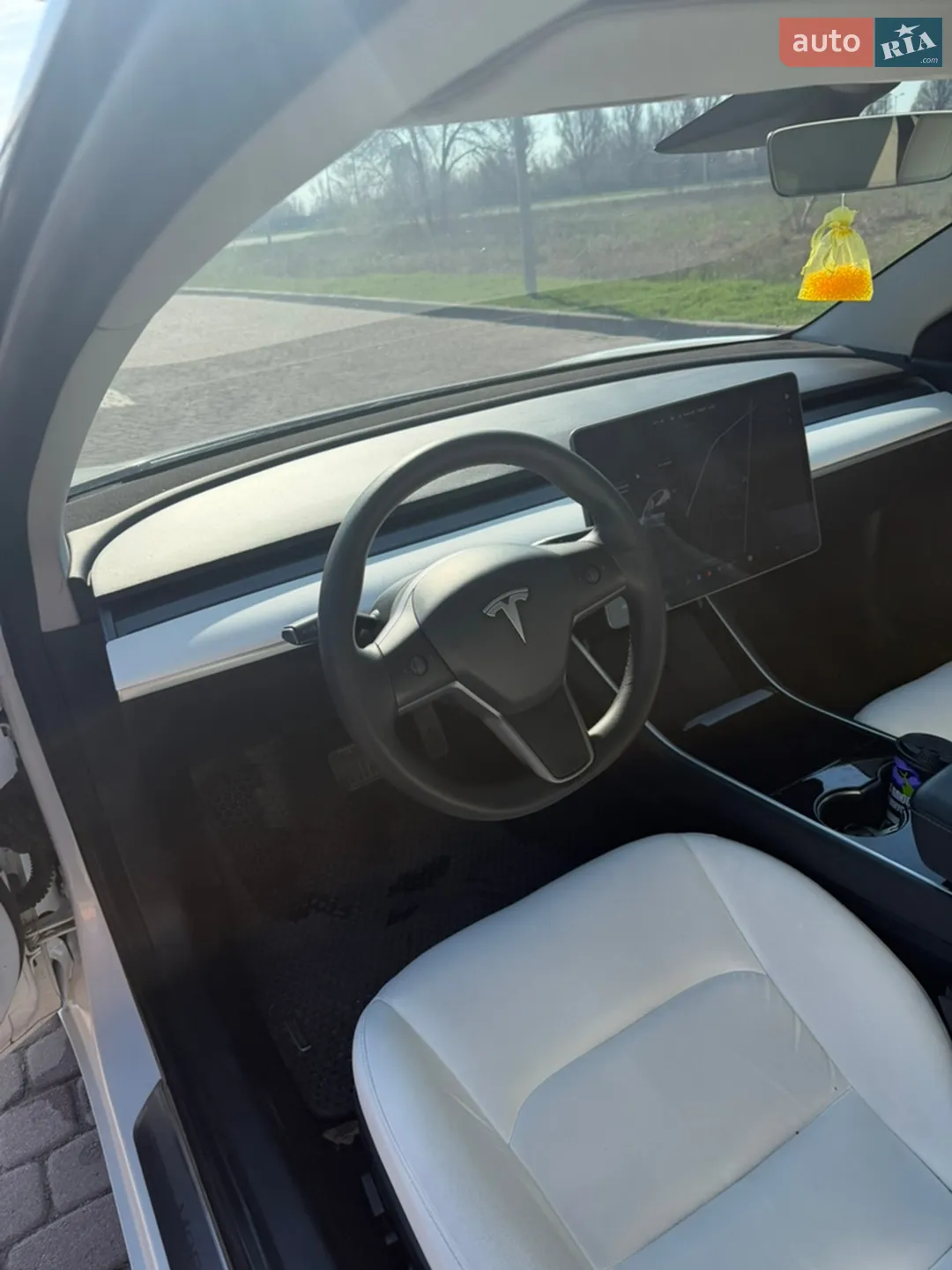 2020 Tesla Model 3 - мініатюра 6