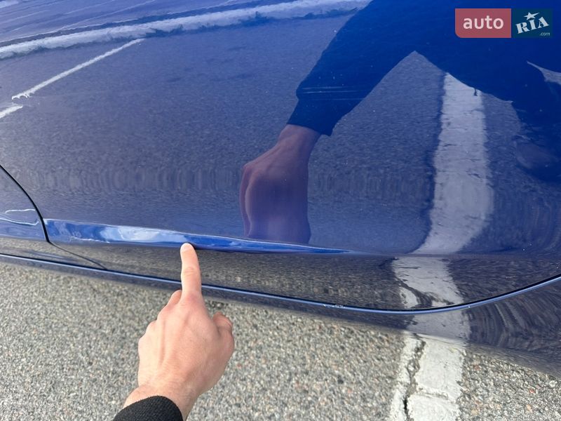Седан Tesla Model 3 2020 в Киеве