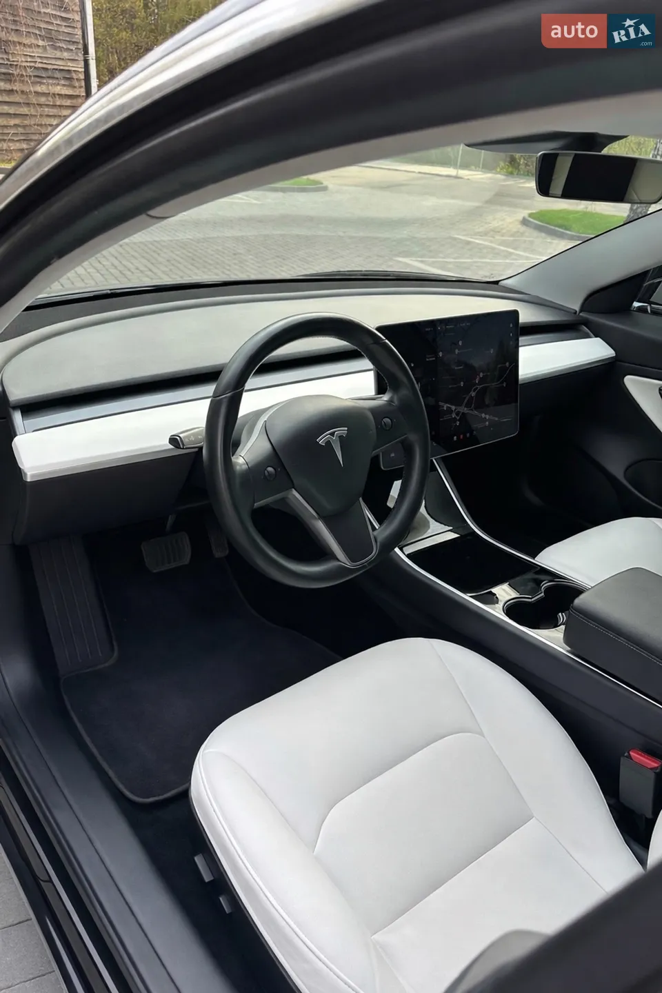 2019 Tesla Model 3 - мініатюра 10
