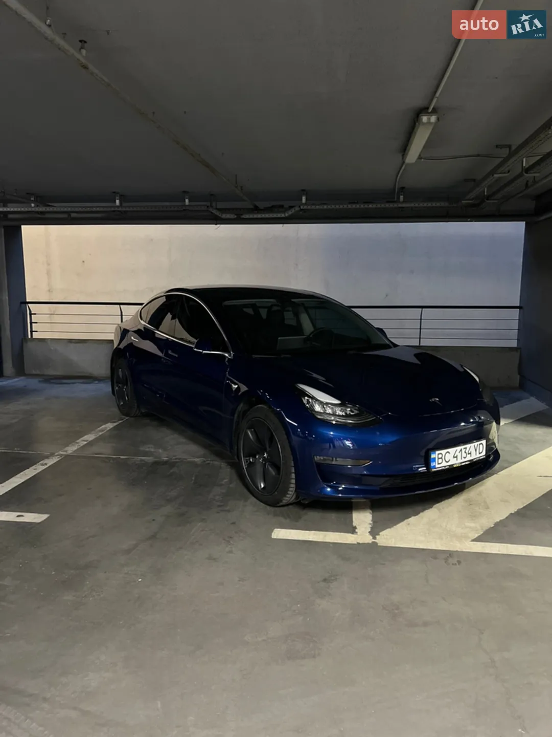2018 Tesla Model 3 - фото 1