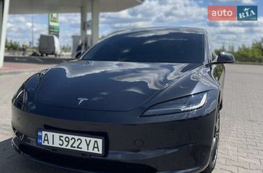 Седан Tesla Model 3 2024 в Киеве