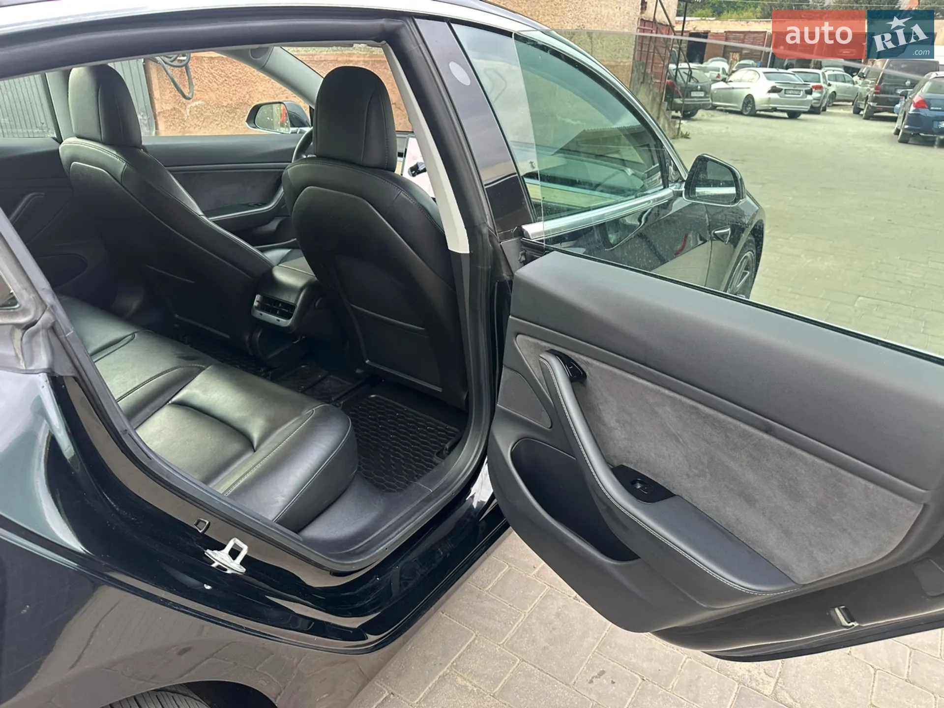 2019 Tesla Model 3 - мініатюра 16