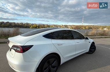 Седан Tesla Model 3 2019 в Кропивницькому