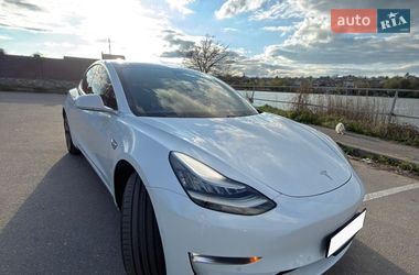 Седан Tesla Model 3 2019 в Кропивницькому