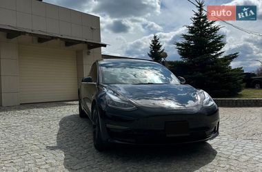 Седан Tesla Model 3 2020 в Харькове
