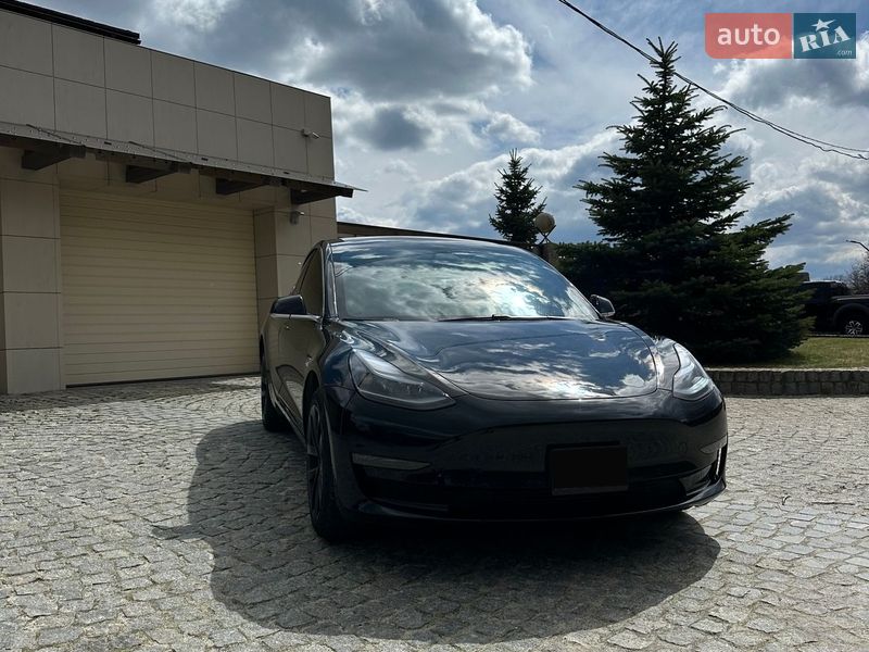 Седан Tesla Model 3 2020 в Харькове