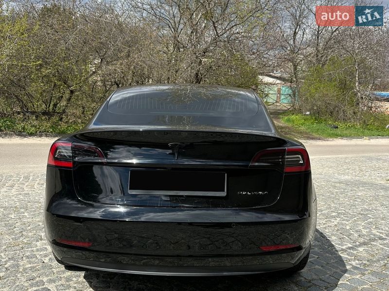Седан Tesla Model 3 2020 в Харькове