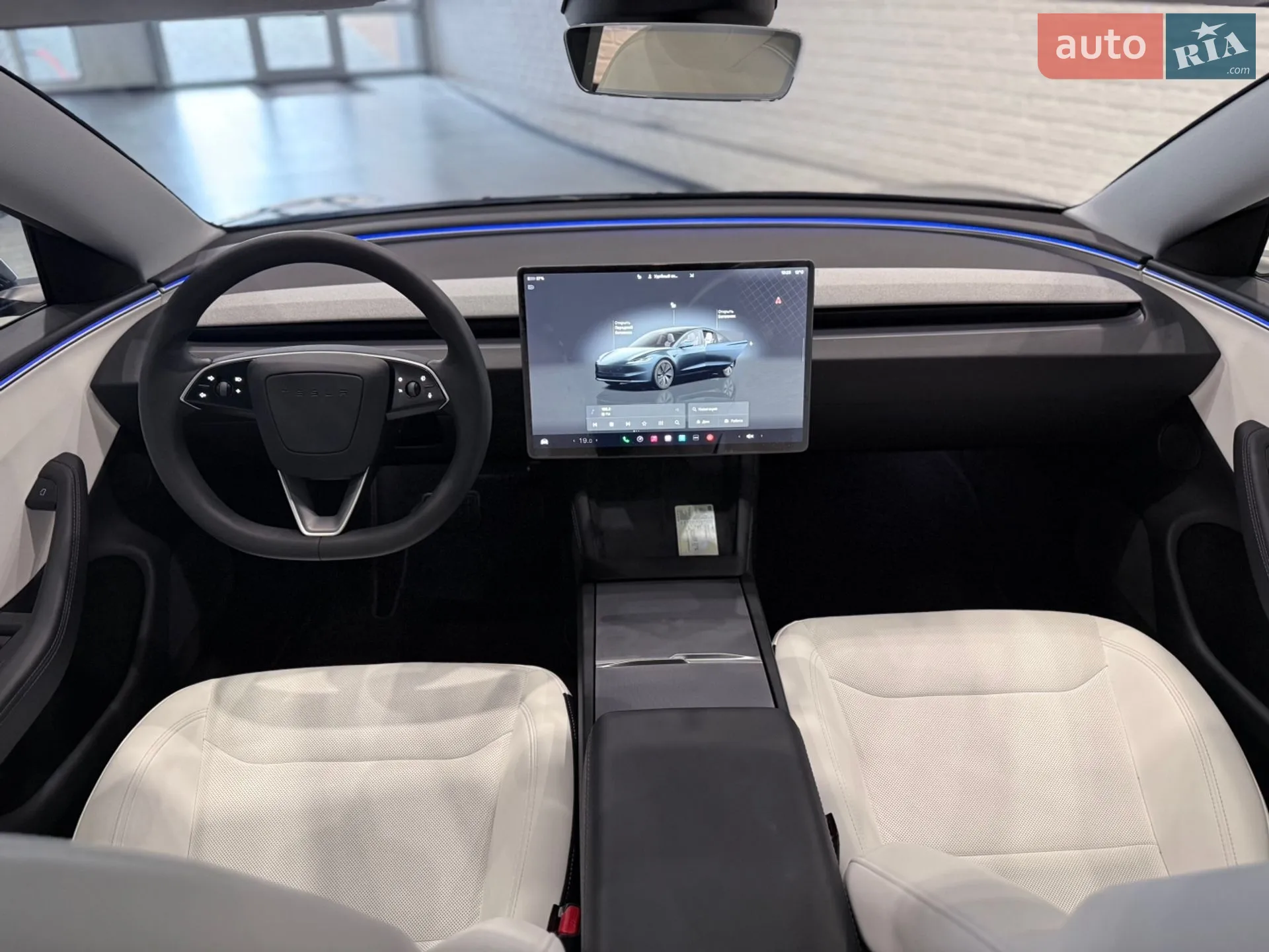 2025 Tesla Model 3 - мініатюра 20