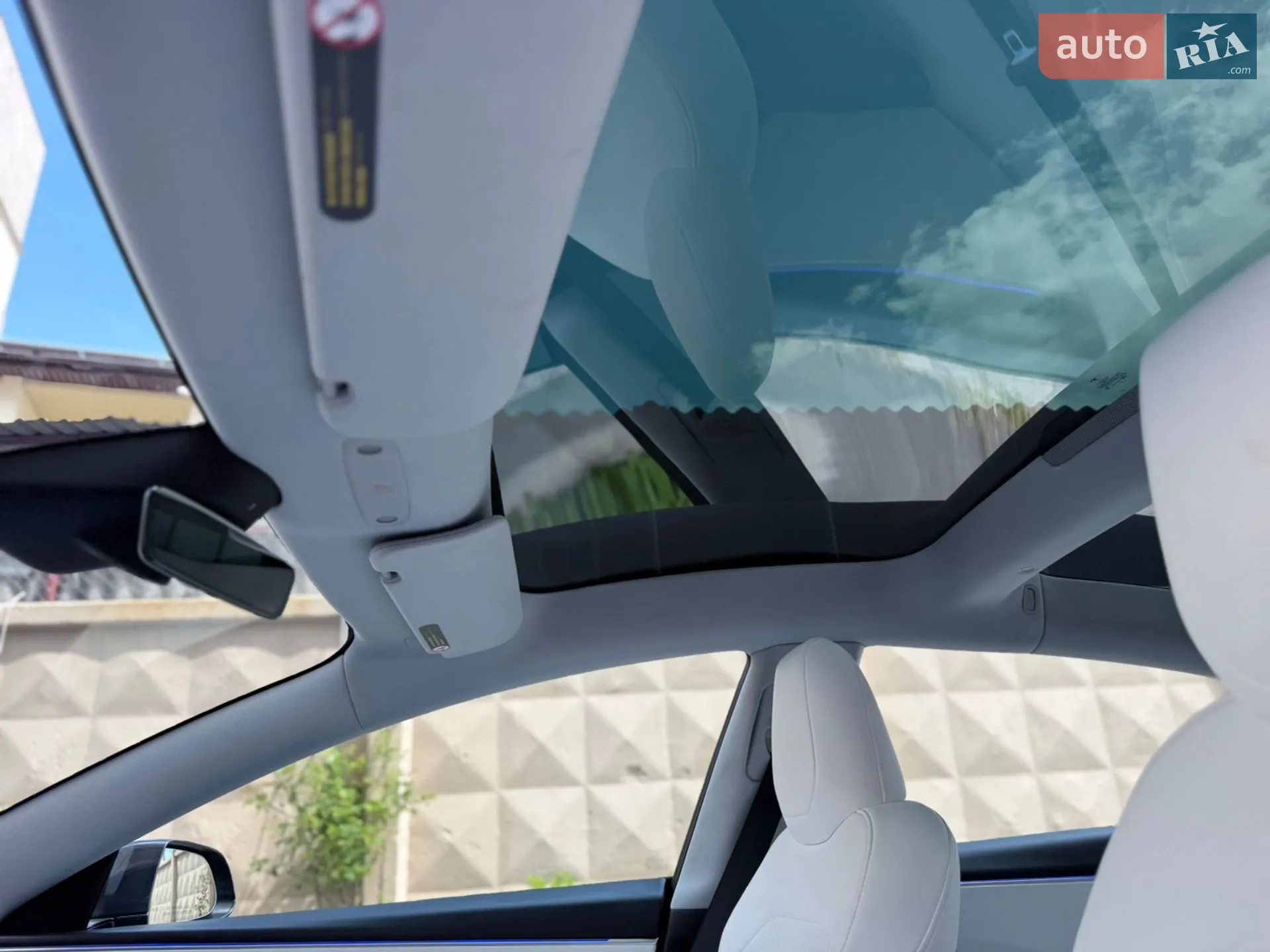 2025 Tesla Model 3 - мініатюра 47
