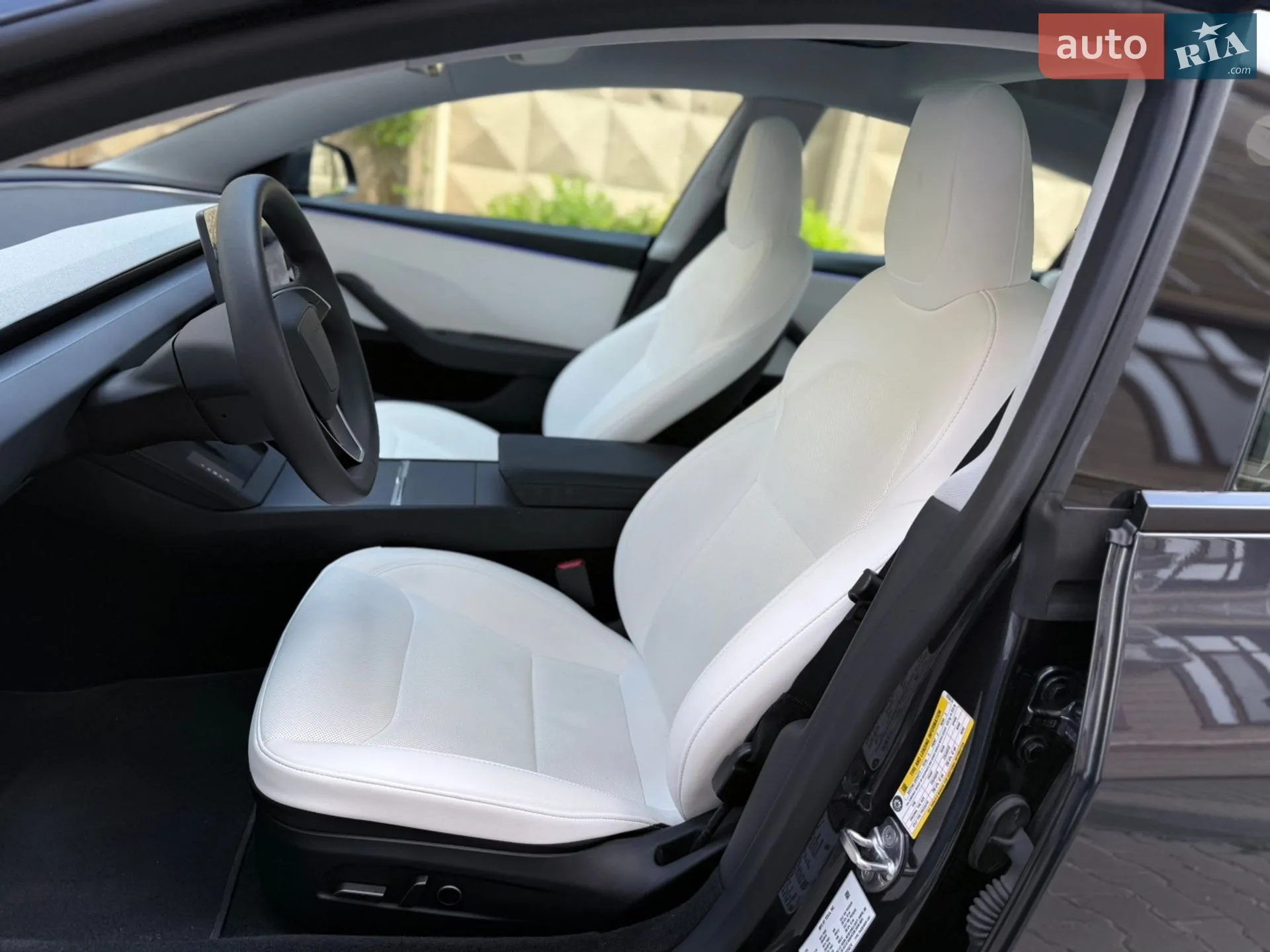 2025 Tesla Model 3 - мініатюра 49