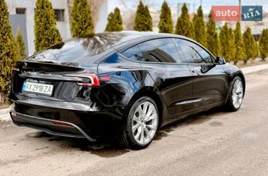 Седан Tesla Model 3 2024 в Харькове