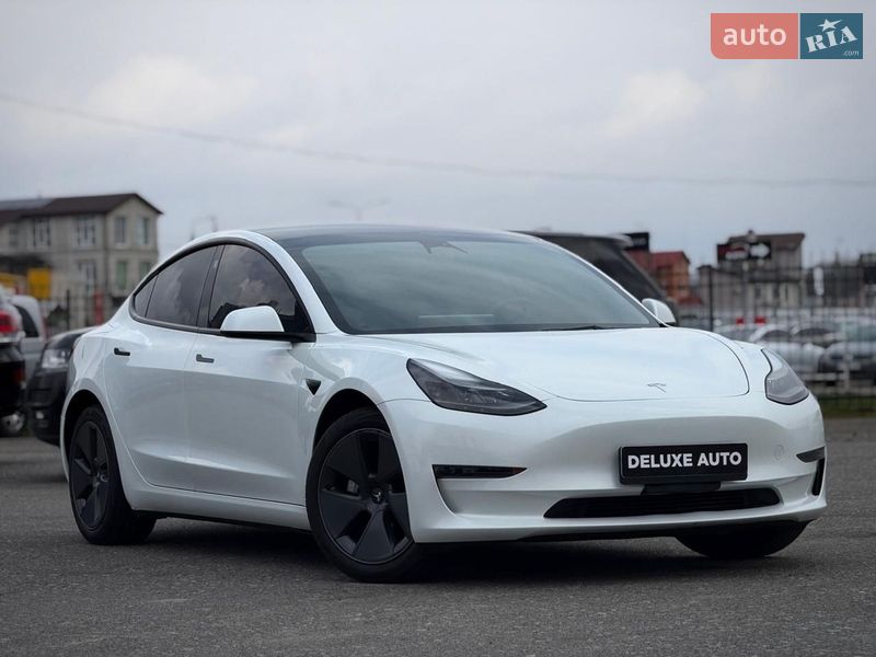 Седан Tesla Model 3 2022 в Киеве фото 20 Седан Tesla Model 3 2022 в Киеве