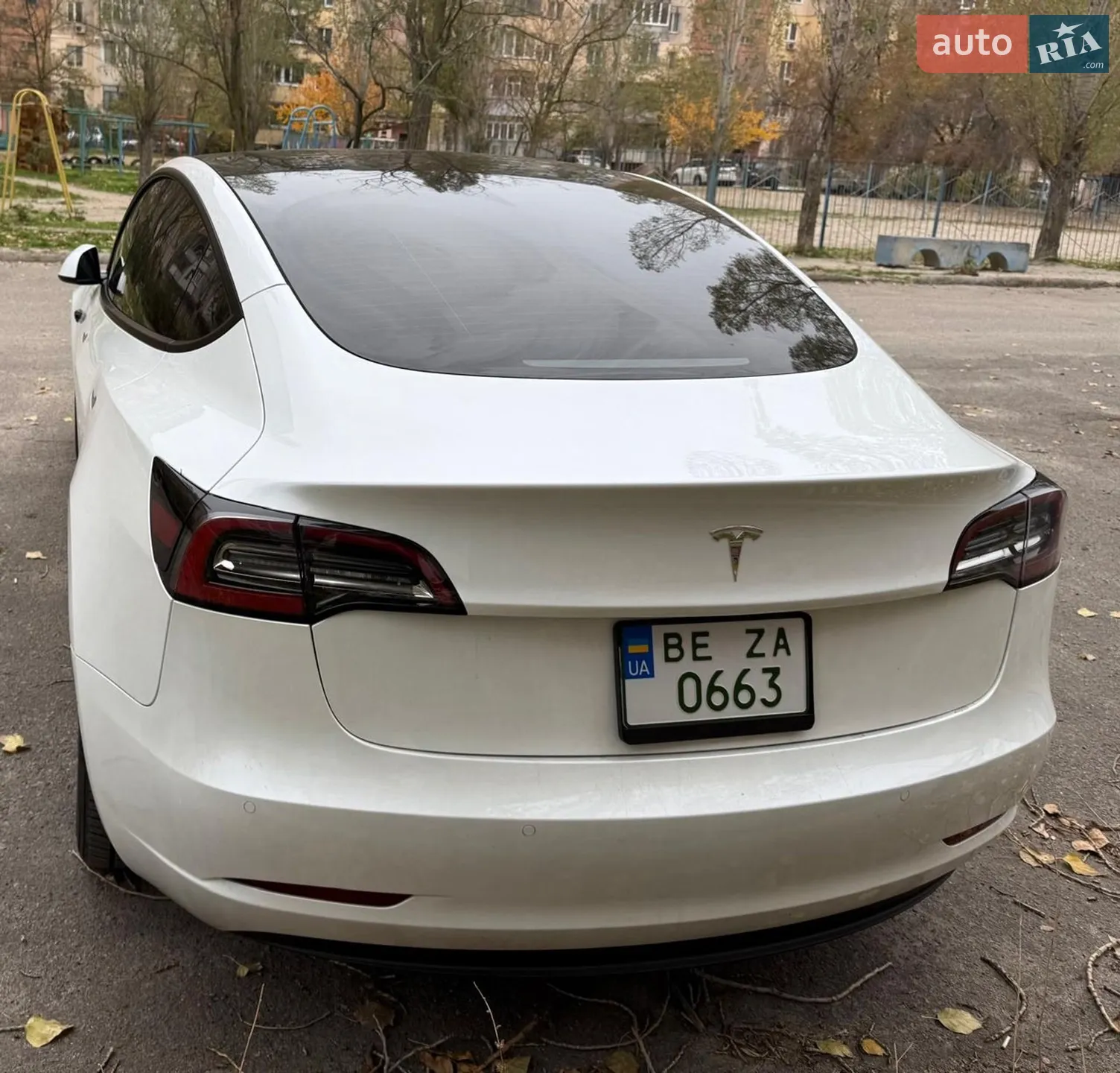2022 Tesla Model 3 - мініатюра 5