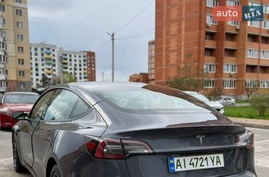 Седан Tesla Model 3 2023 в Киеве