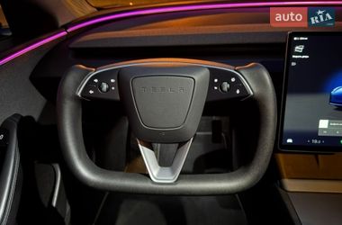 Седан Tesla Model 3 2025 в Киеве
