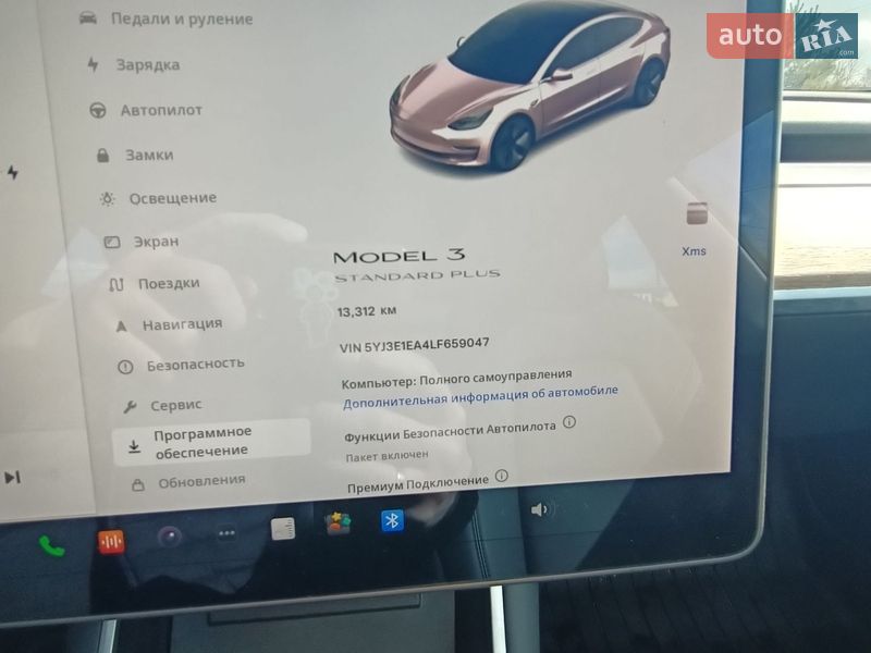 Седан Tesla Model 3 2020 в Львове