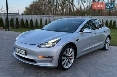 Седан Tesla Model 3 2018 в Луцьку
