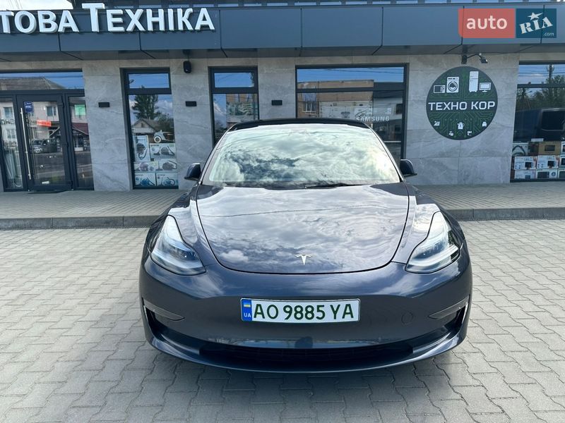 Седан Tesla Model 3 2022 в Виноградове