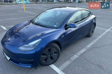 Седан Tesla Model 3 2020 в Броварах