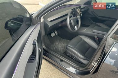 Седан Tesla Model 3 2024 в Черноморске