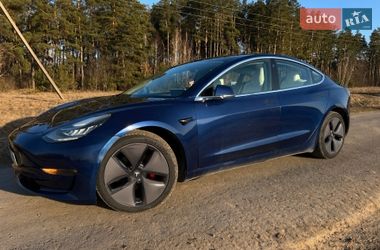 Седан Tesla Model 3 2018 в Вінниці