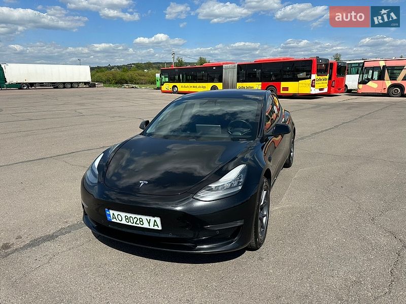 Tesla Model 3 2018