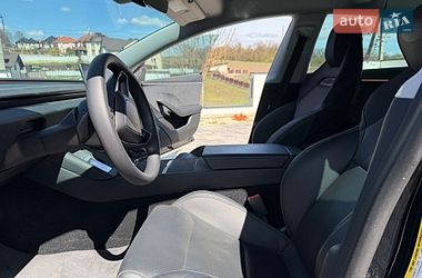 Седан Tesla Model 3 2024 в Тернополе