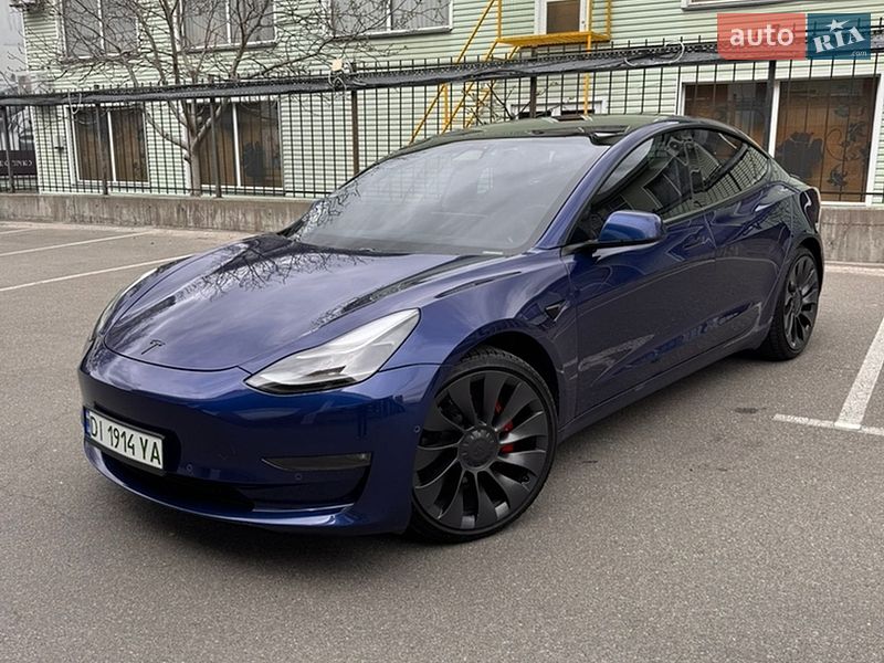 Tesla Model 3 2021