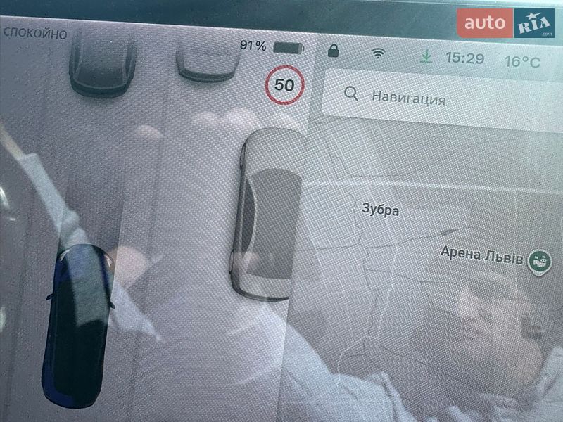 Седан Tesla Model 3 2018 в Львові