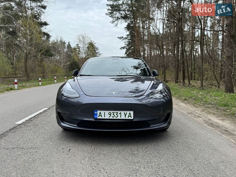 Седан Tesla Model 3 2021 в Василькове