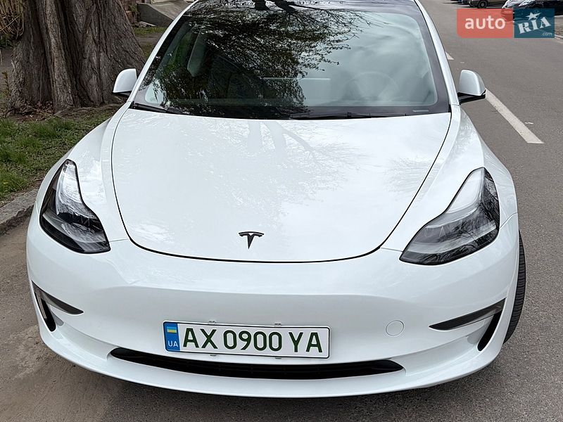 Седан Tesla Model 3 2022 в Харькове