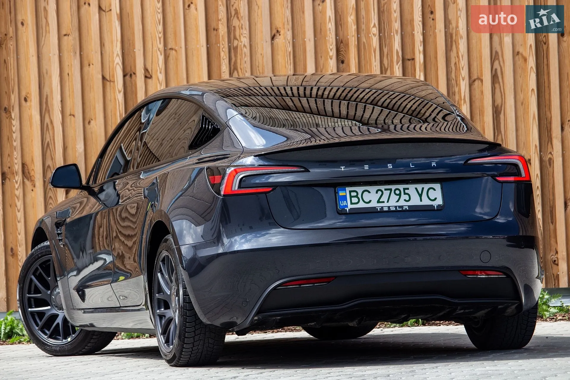 2024 Tesla Model 3 - мініатюра 8
