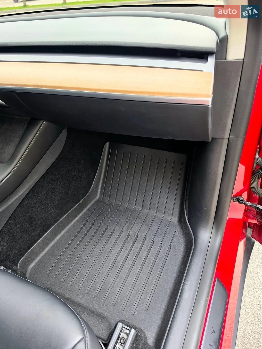 2022 Tesla Model Y - мініатюра 16