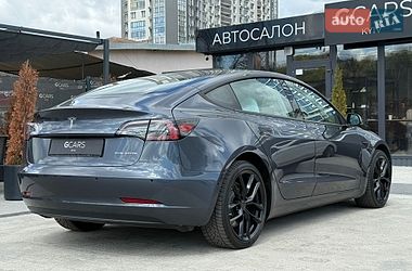 Седан Tesla Model 3 2021 в Києві