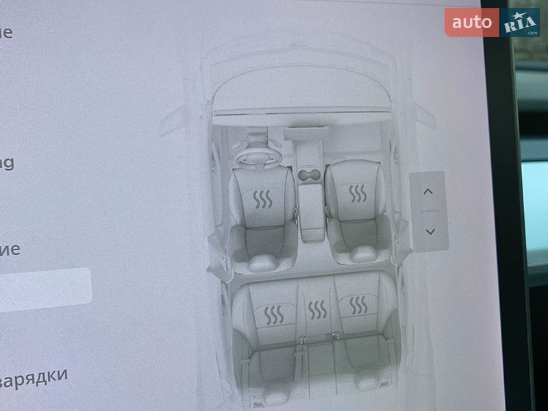 Седан Tesla Model 3 2020 в Ивано-Франковске