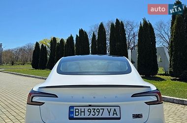 Седан Tesla Model 3 2025 в Одессе