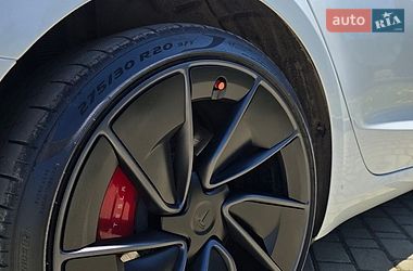 Седан Tesla Model 3 2025 в Одессе