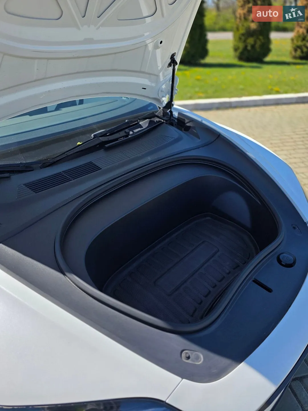 2025 Tesla Model 3 - мініатюра 31