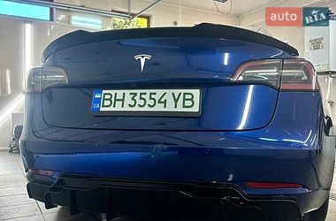 Седан Tesla Model 3 2021 в Одесі