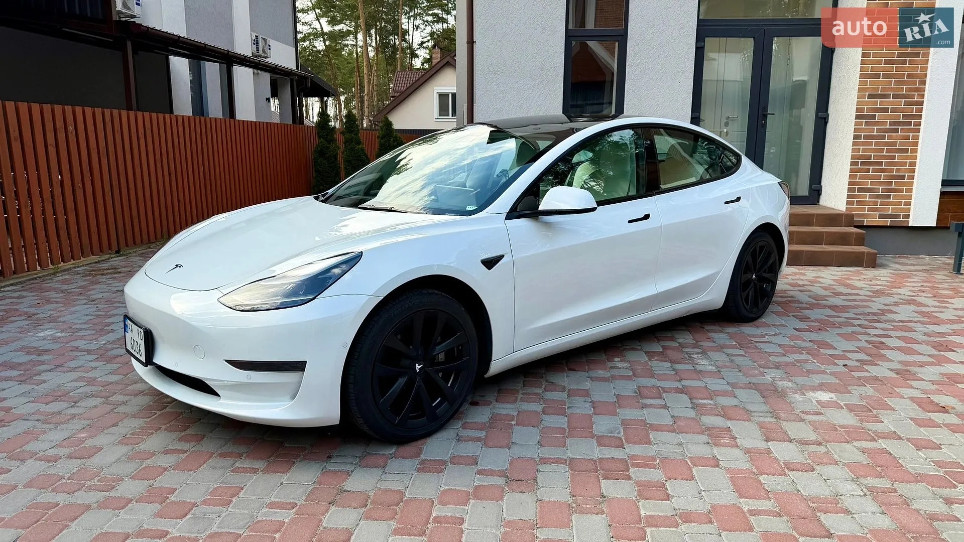 2021 Tesla Model 3 - фото 1