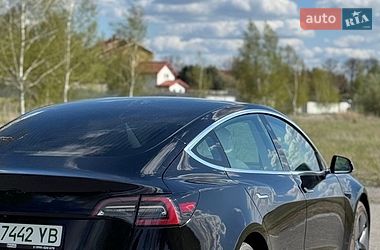 Седан Tesla Model 3 2019 в Днепре