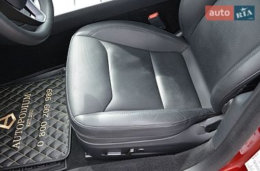 Седан Tesla Model 3 2024 в Киеве