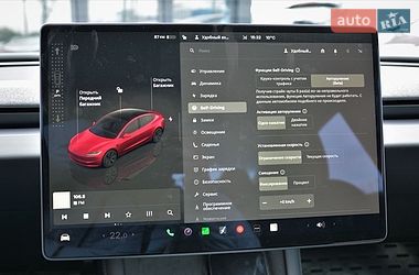 Седан Tesla Model 3 2024 в Киеве