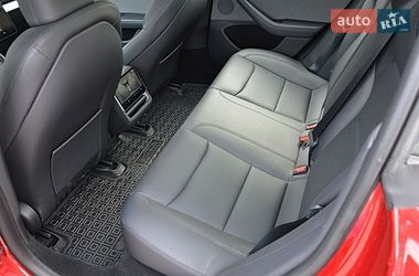 Седан Tesla Model 3 2024 в Киеве