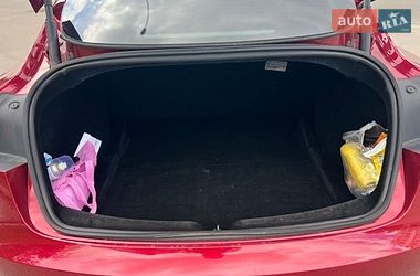 Седан Tesla Model 3 2024 в Харькове