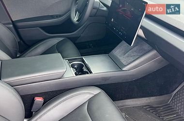 Седан Tesla Model 3 2024 в Харькове
